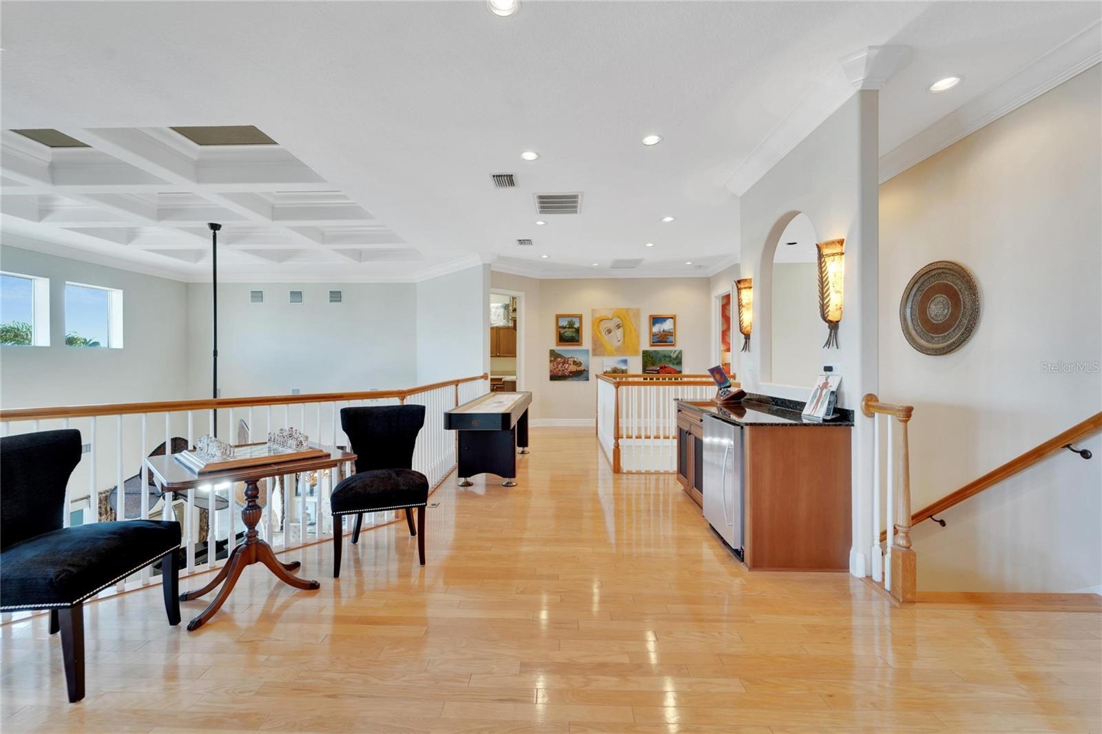 Image 33 of 92 For 517 Mirabay Boulevard