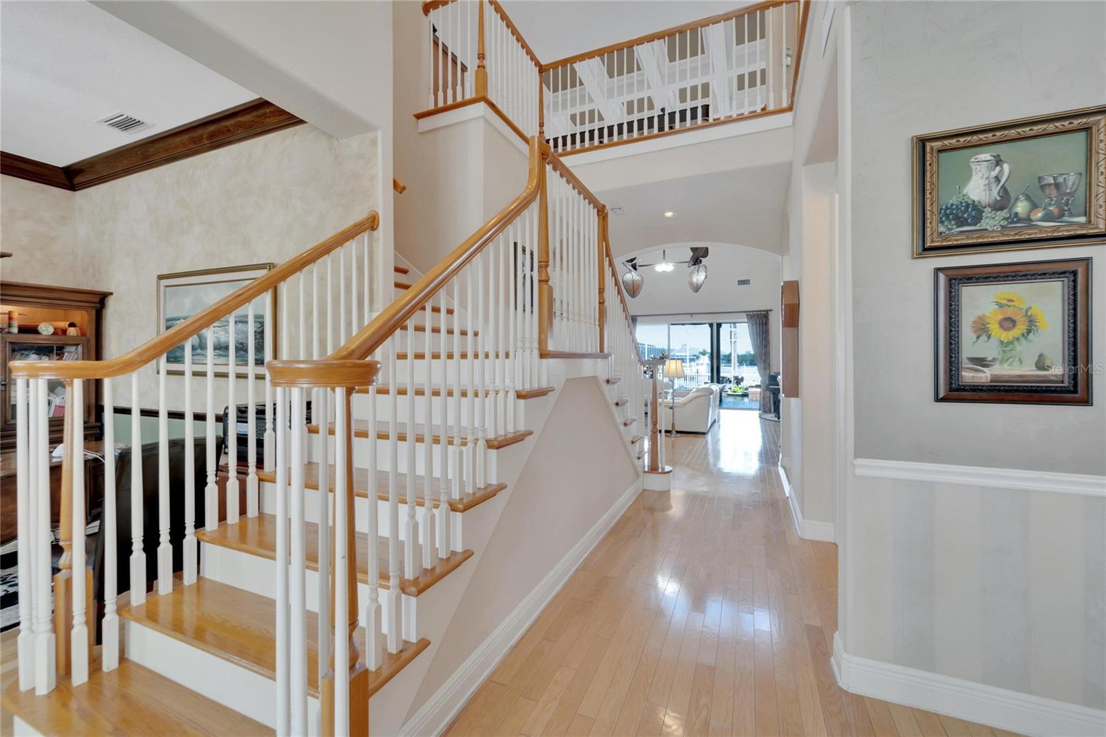 Image 41 of 92 For 517 Mirabay Boulevard