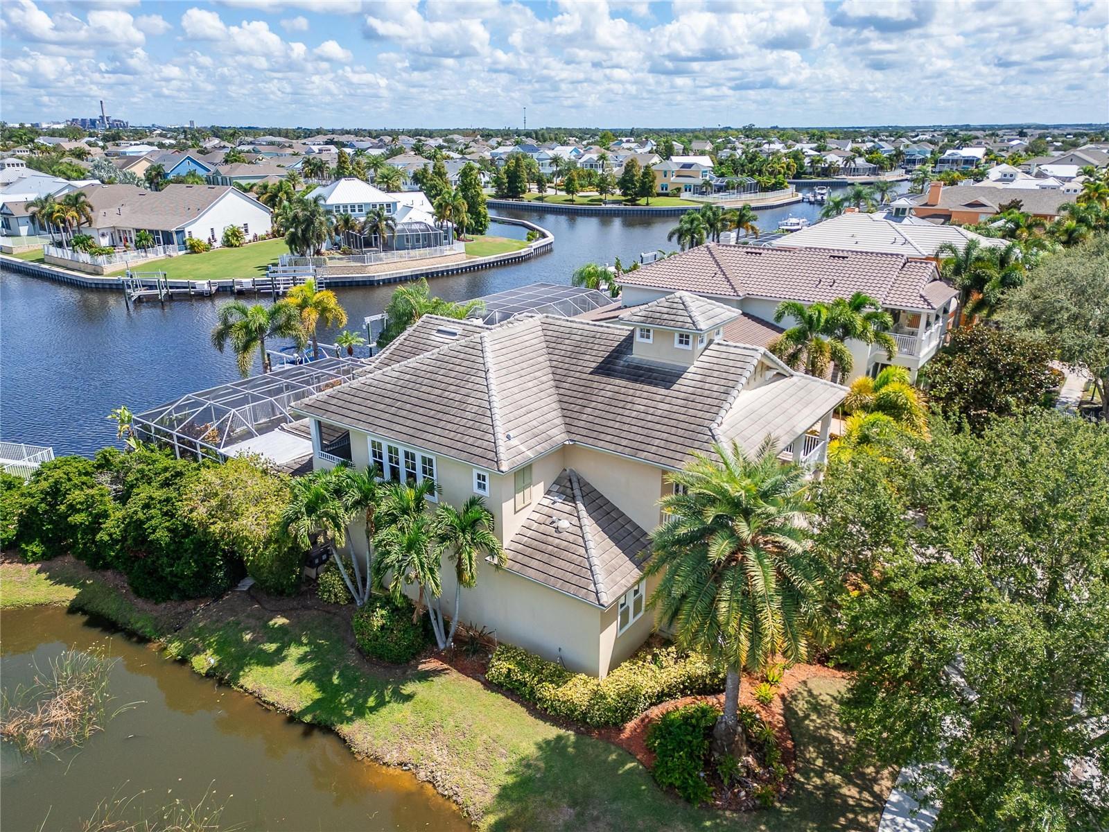 Image 83 of 92 For 517 Mirabay Boulevard