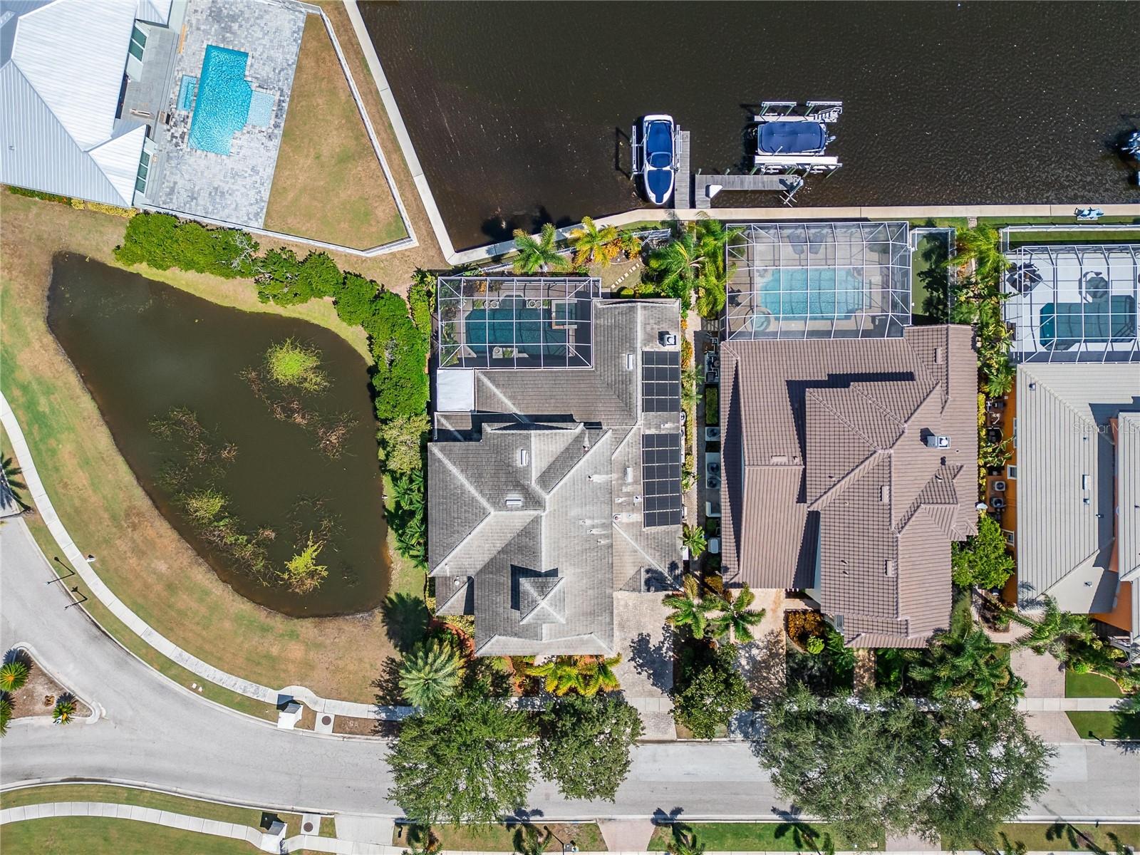 Image 85 of 92 For 517 Mirabay Boulevard