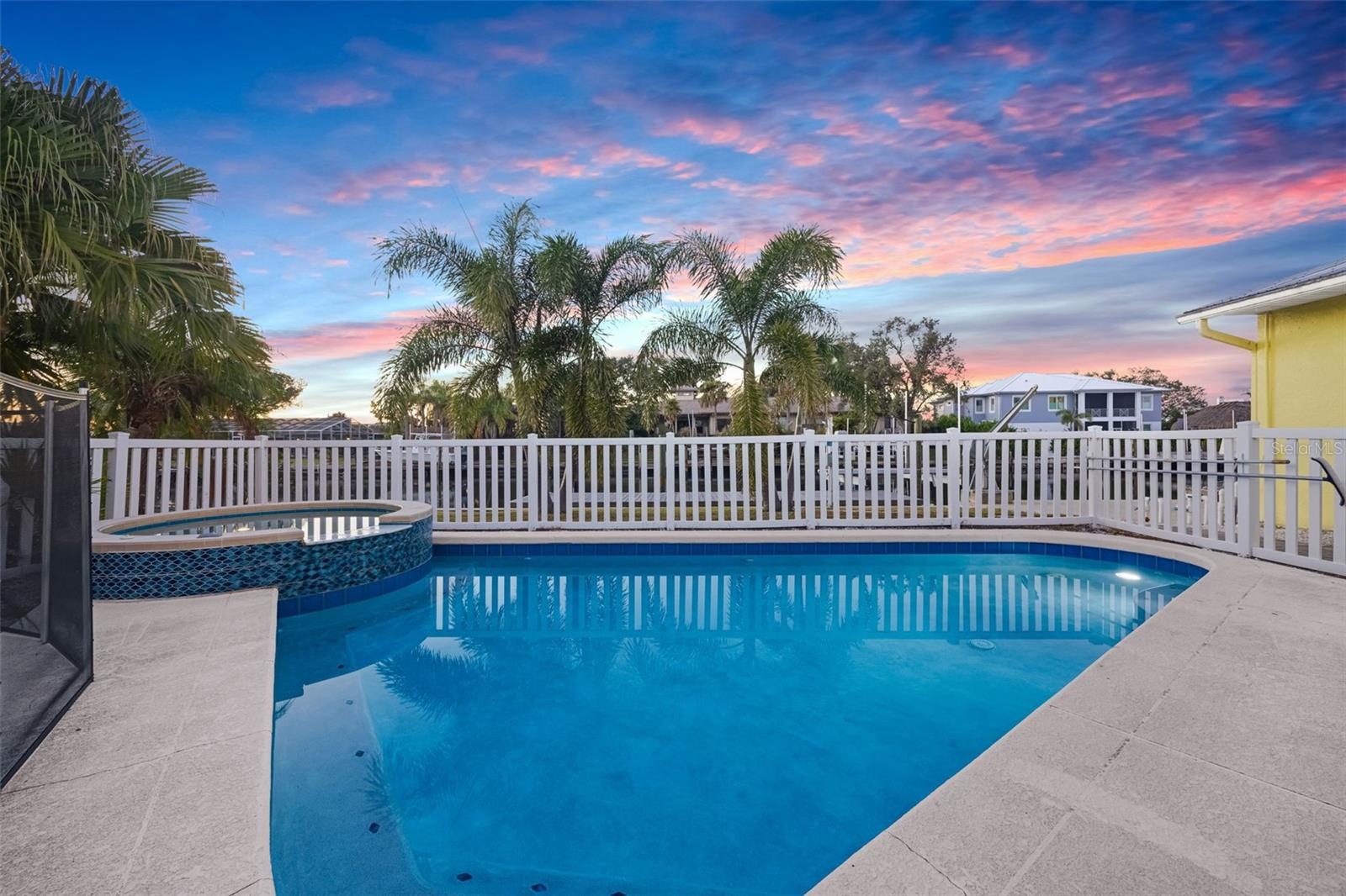 Image 66 of 97 For 5207 Palmetto Point Drive