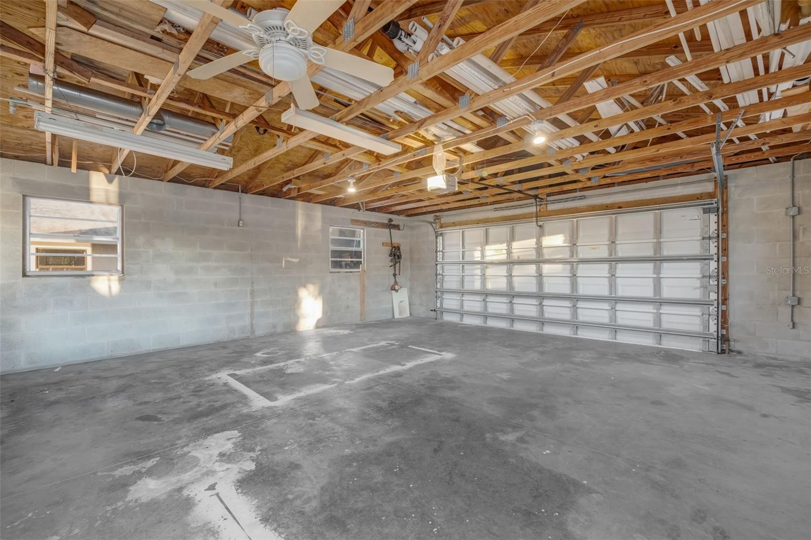 Image 73 of 97 For 5207 Palmetto Point Drive