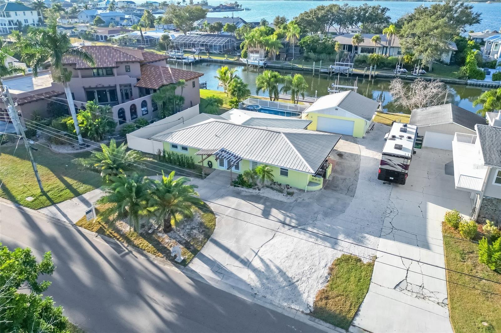 Image 84 of 97 For 5207 Palmetto Point Drive