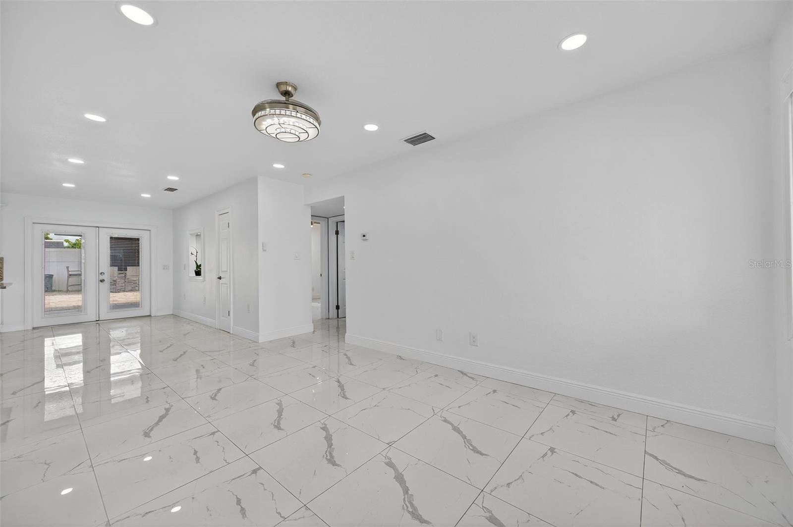 Image 16 of 65 For 3415 Abdella Street