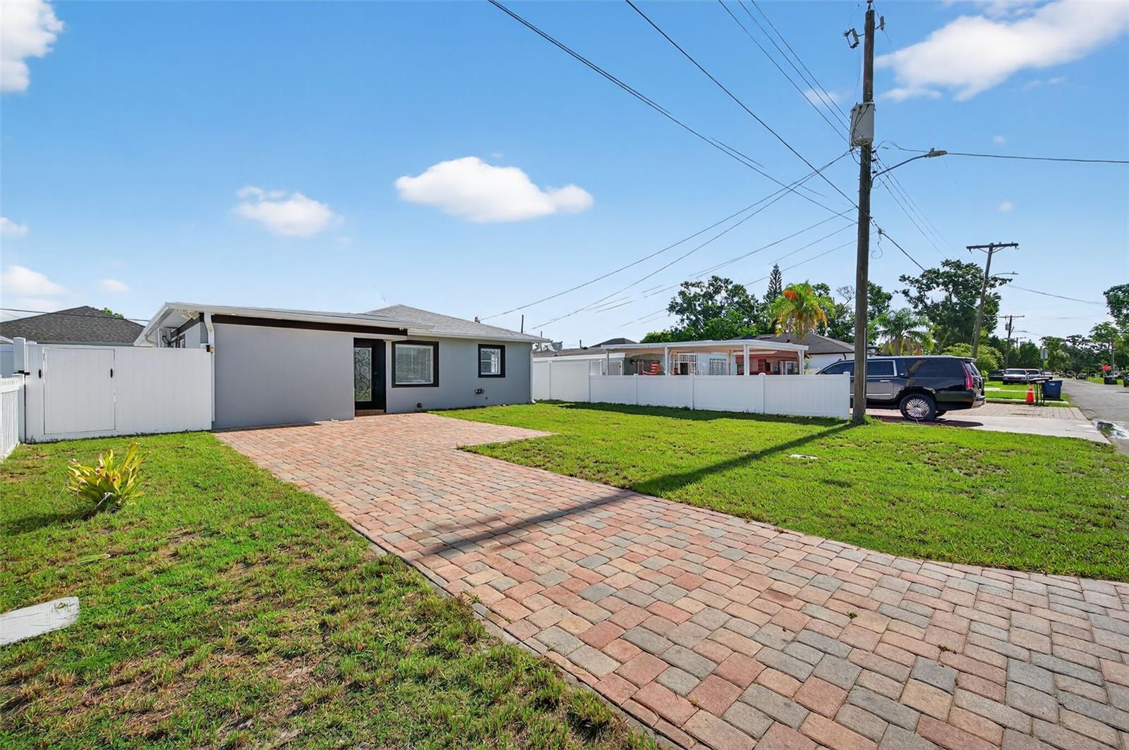 Image 4 of 65 For 3415 Abdella Street