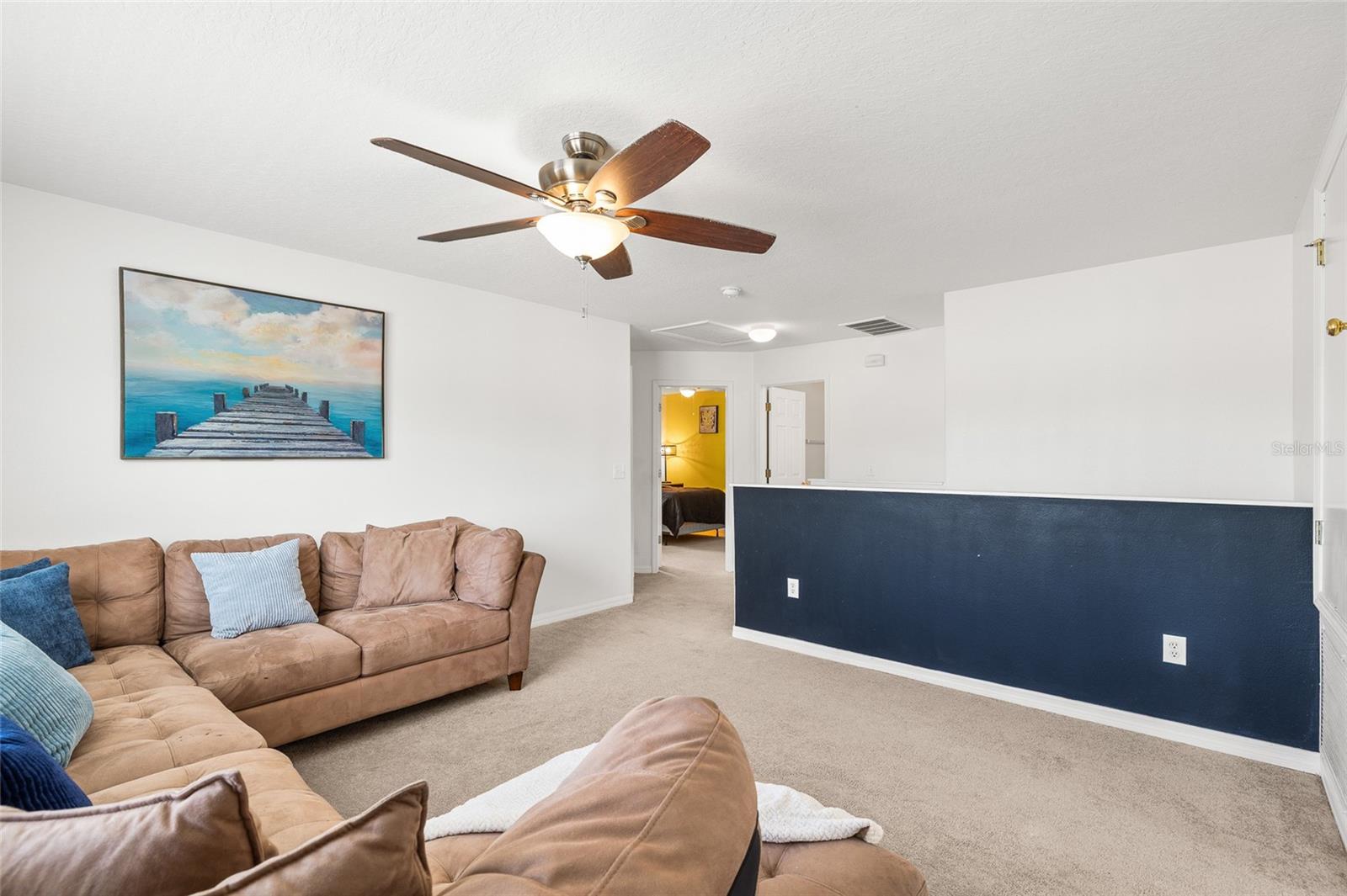 Image 23 of 37 For 25914 Crippen Drive