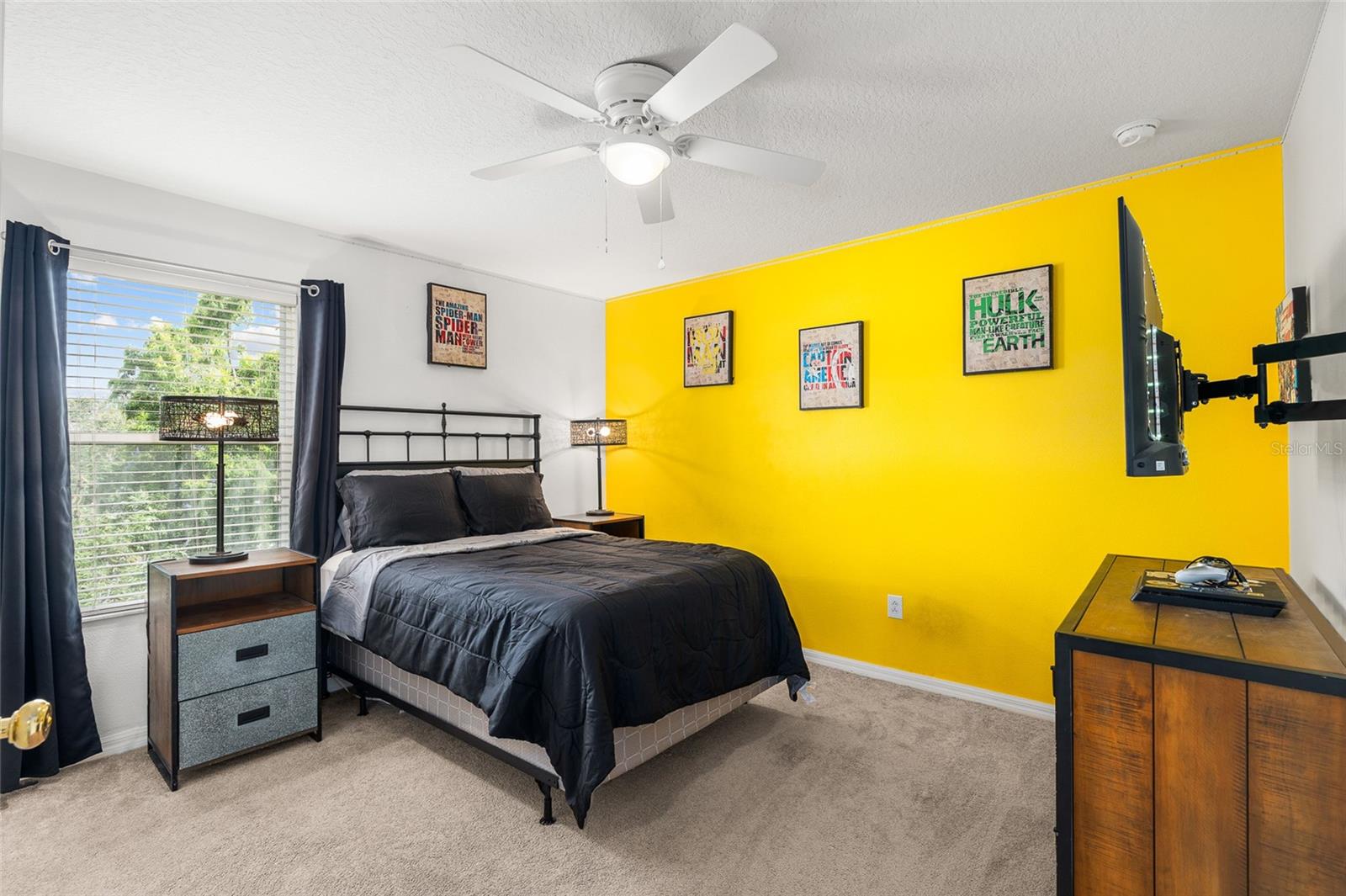 Image 27 of 37 For 25914 Crippen Drive