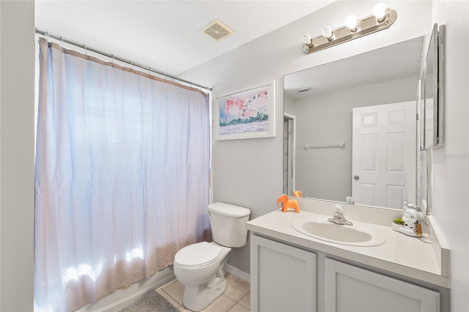 Image 29 of 37 For 25914 Crippen Drive