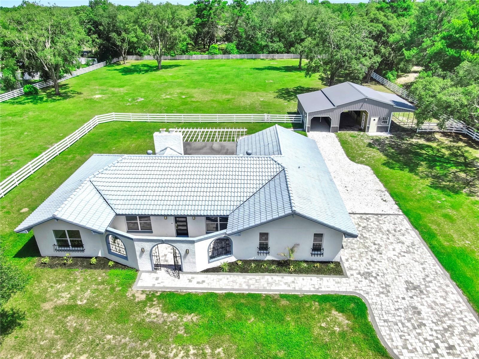 Image 14 of 60 For 9331 Elida Road