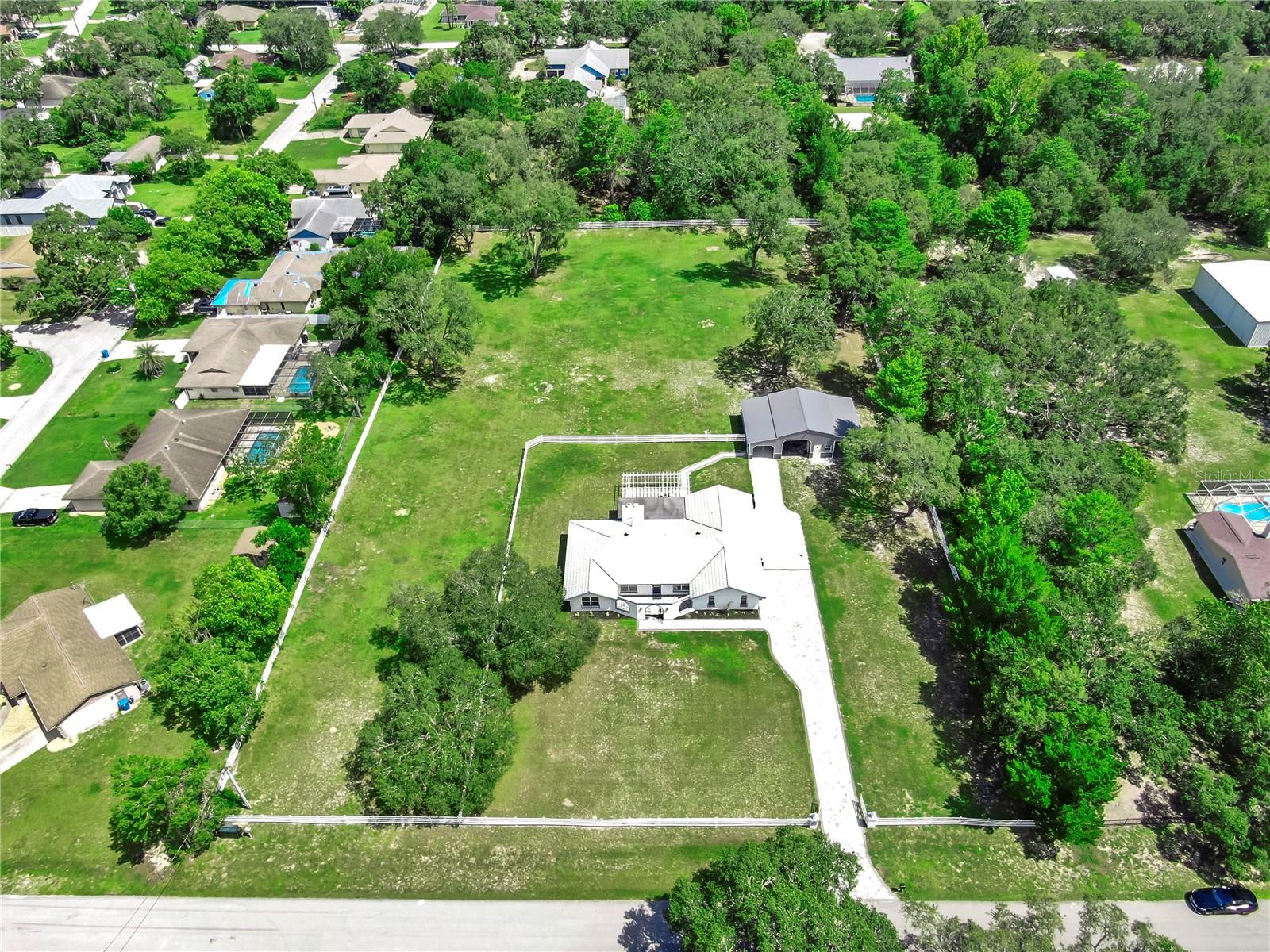 Image 15 of 60 For 9331 Elida Road