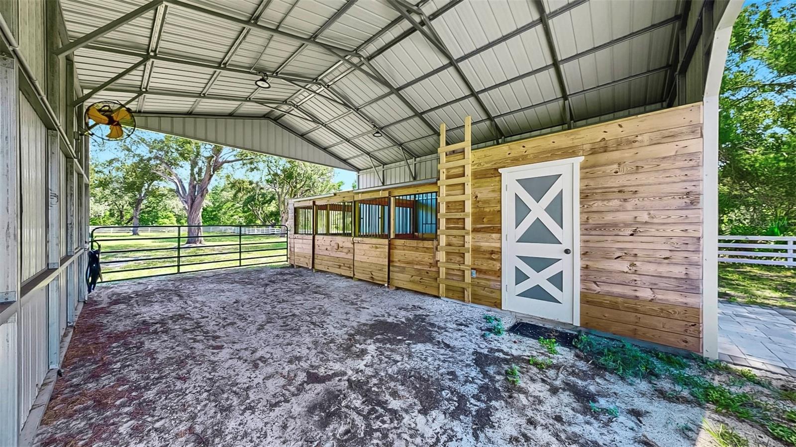 Image 17 of 60 For 9331 Elida Road