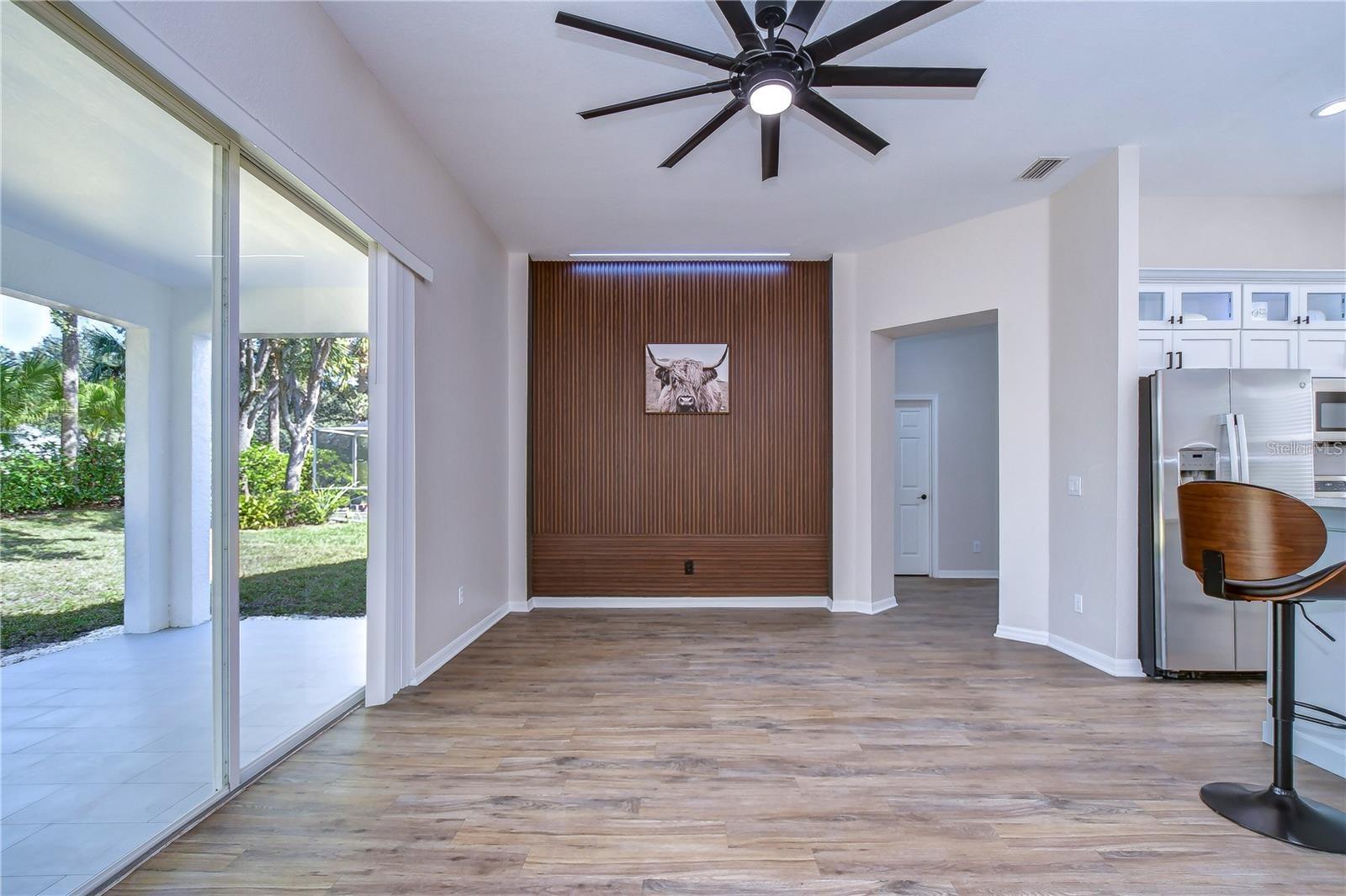 Image 10 of 21 For 11104 Holly Cone Drive