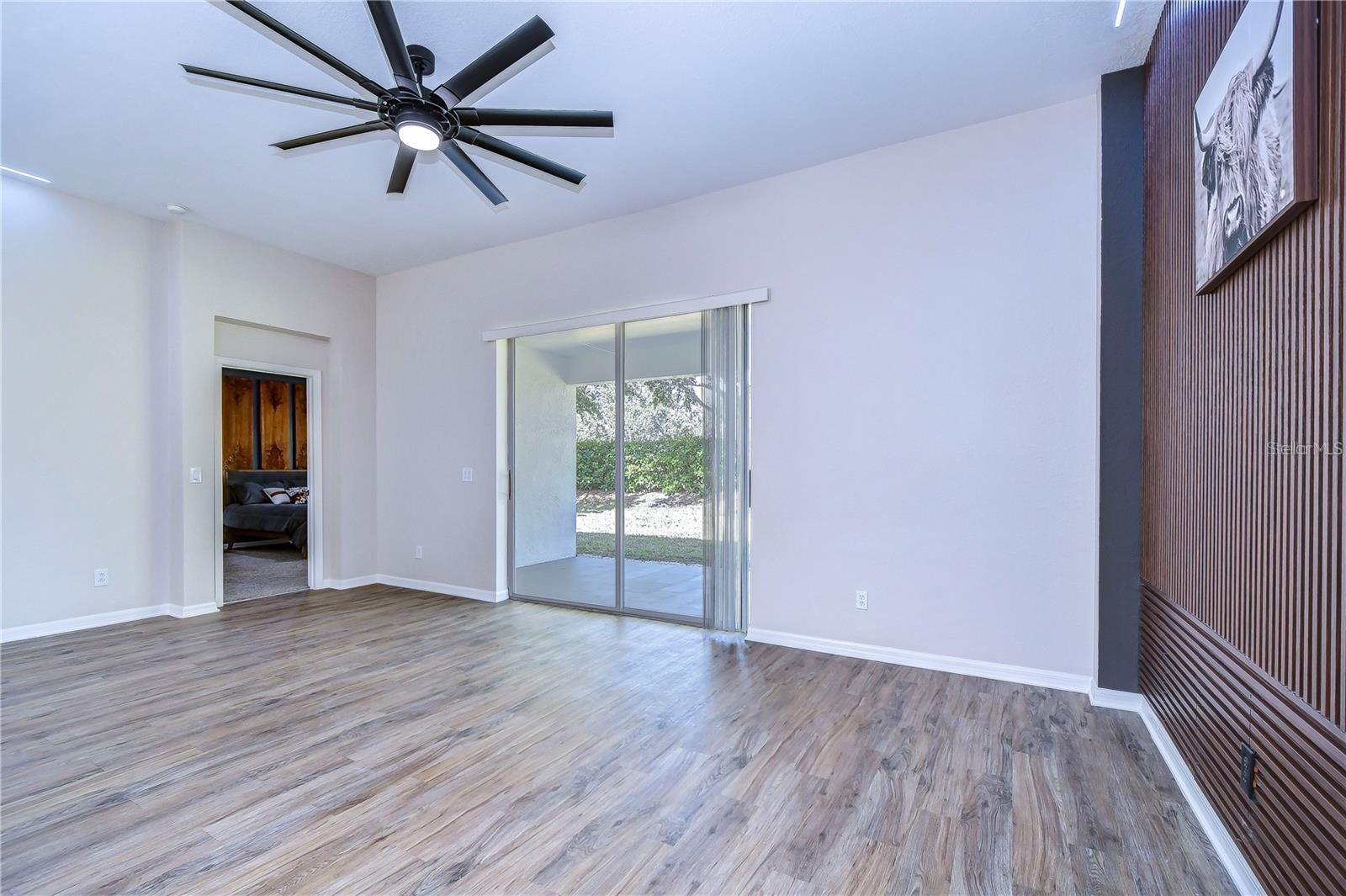 Image 11 of 21 For 11104 Holly Cone Drive