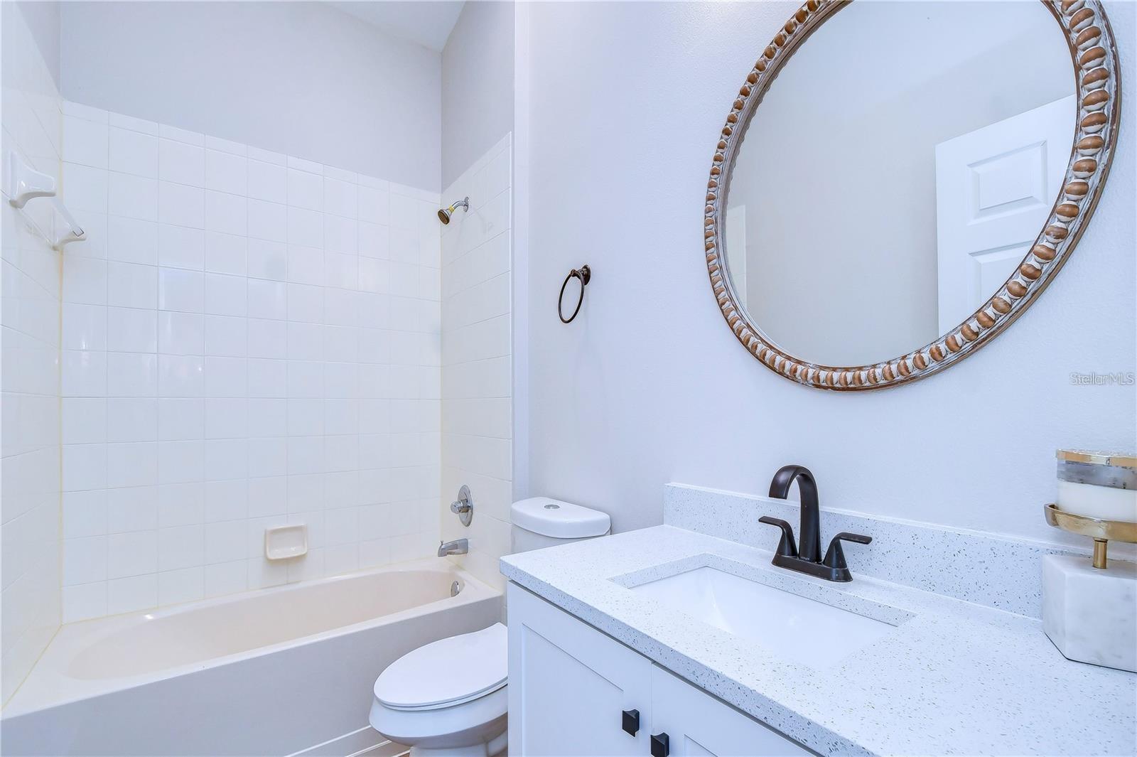Image 18 of 21 For 11104 Holly Cone Drive