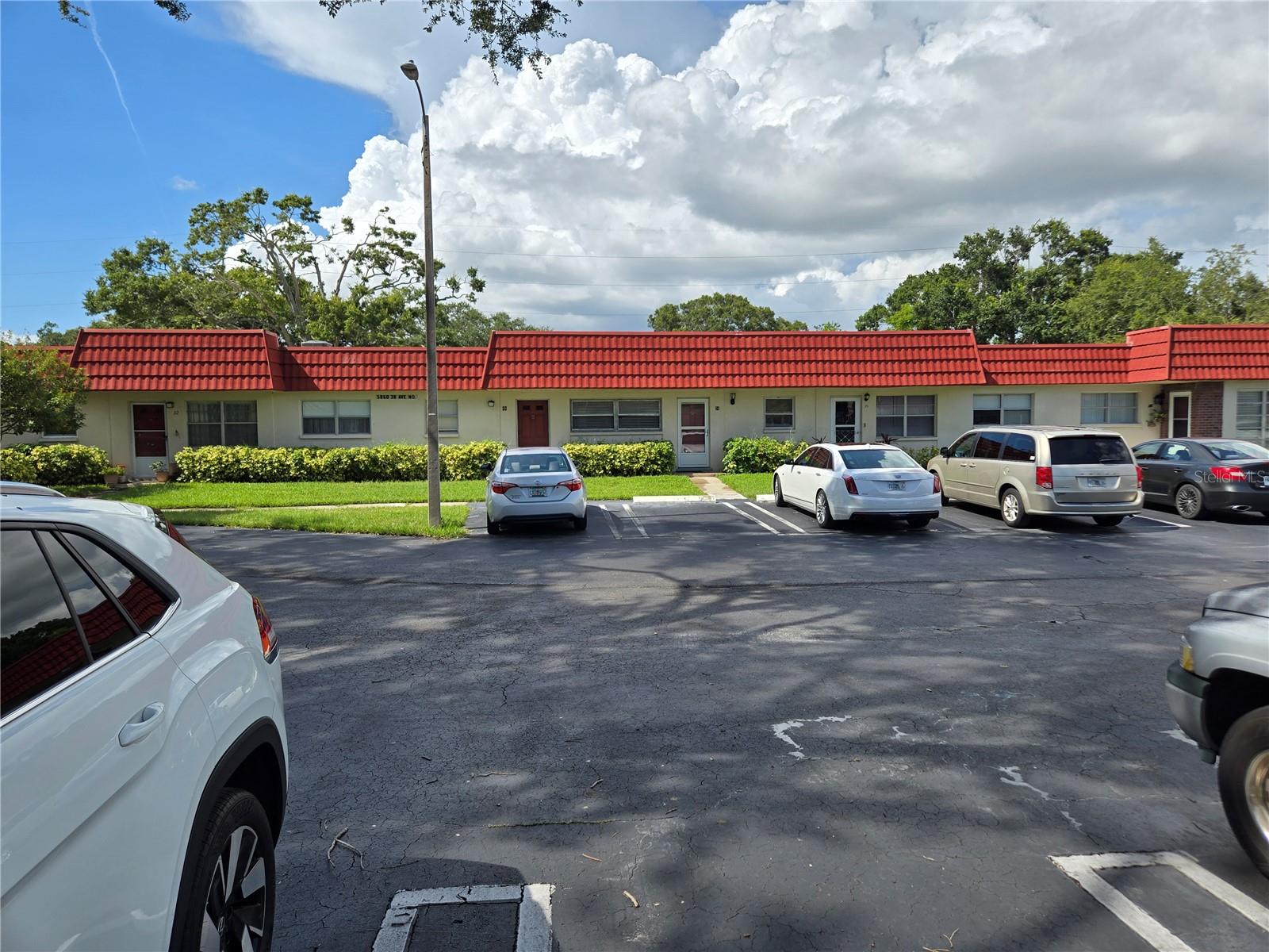 Details for 5860 38th Avenue N 34, ST PETERSBURG, FL 33710