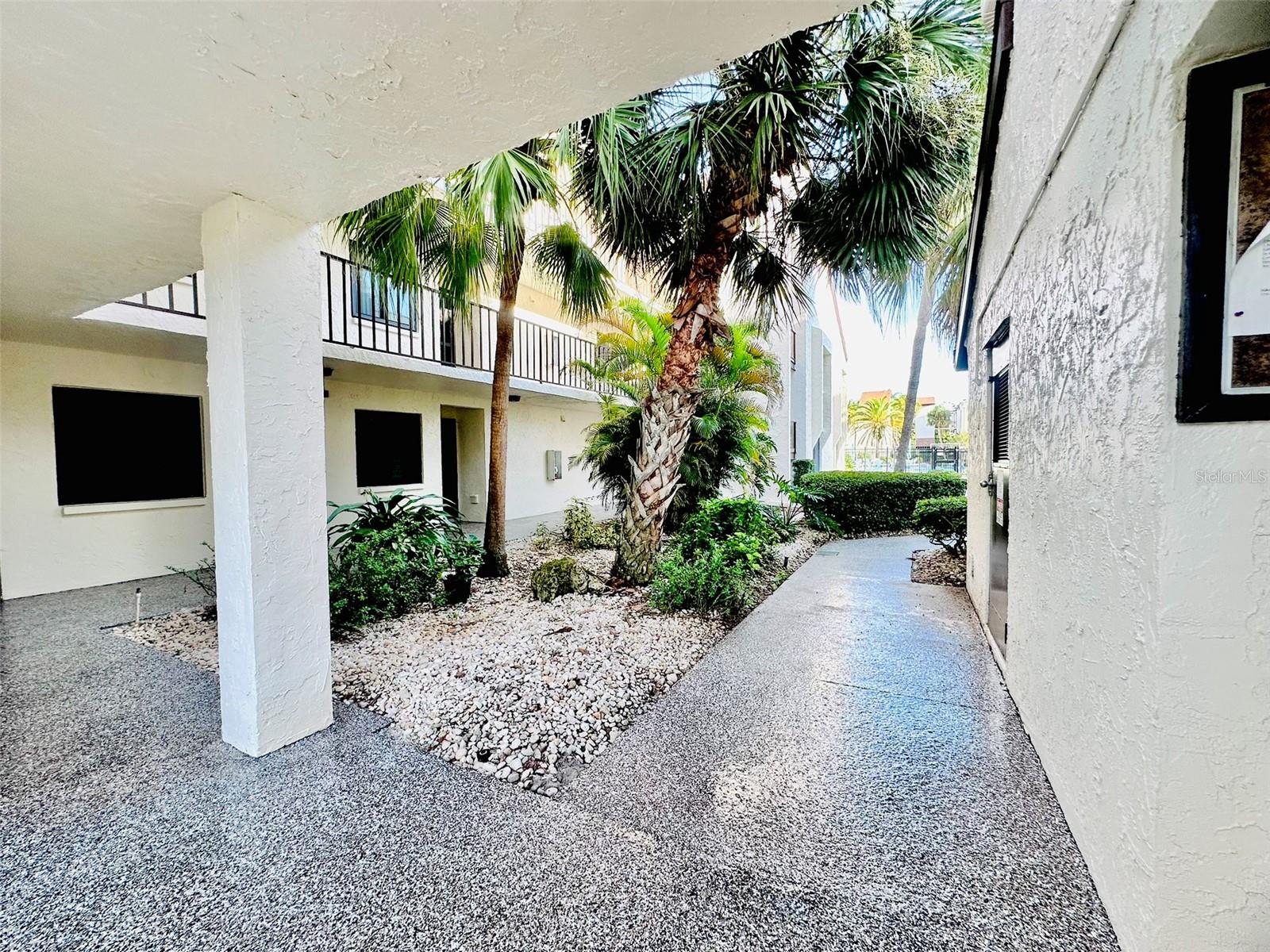 Image 39 of 43 For 2205 Belleair Road A7