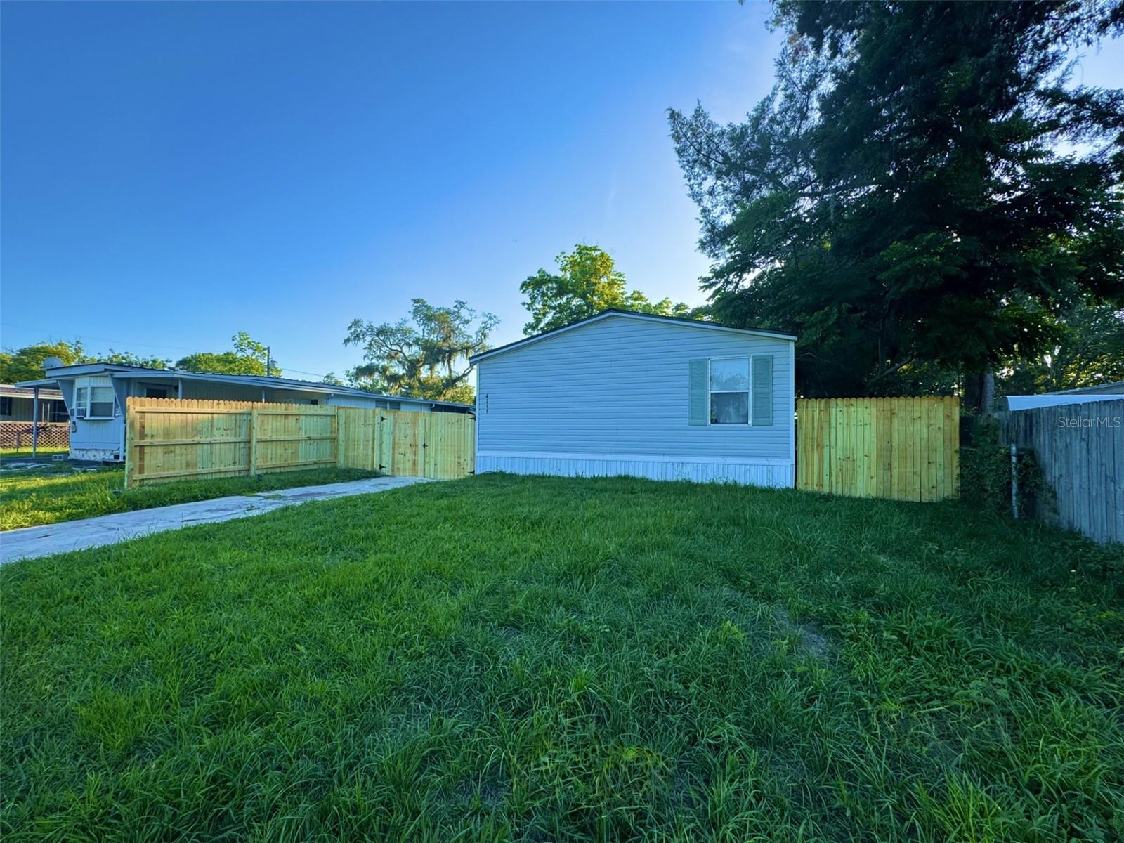 Image 3 of 11 For 4311 Savannah Street