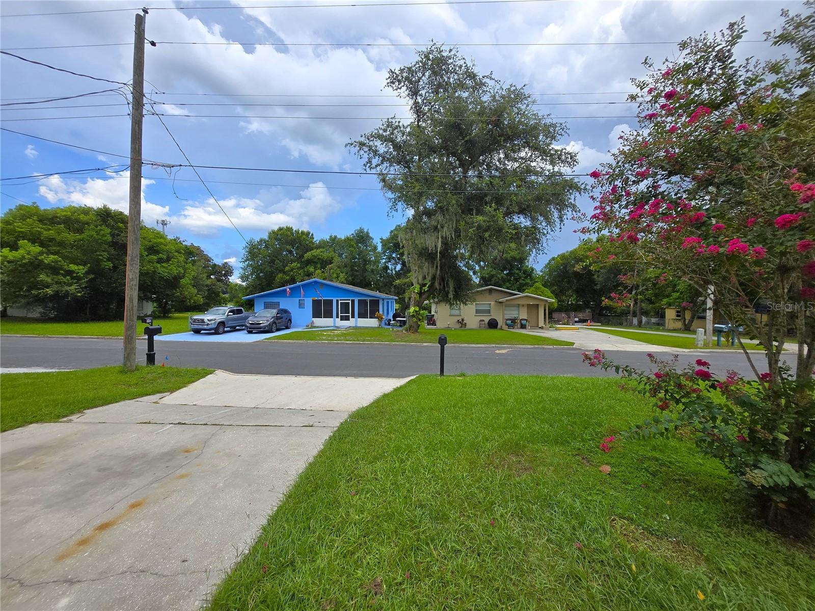 Image 40 of 75 For 1106 Crestview Avenue