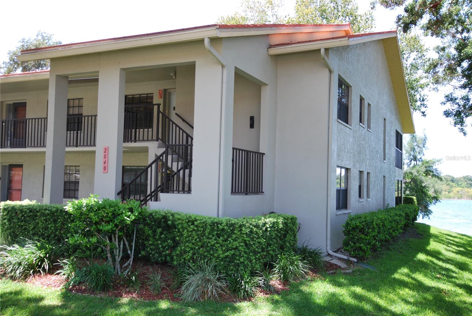 Image 2 of 31 For 2040 Lakeview Drive 206