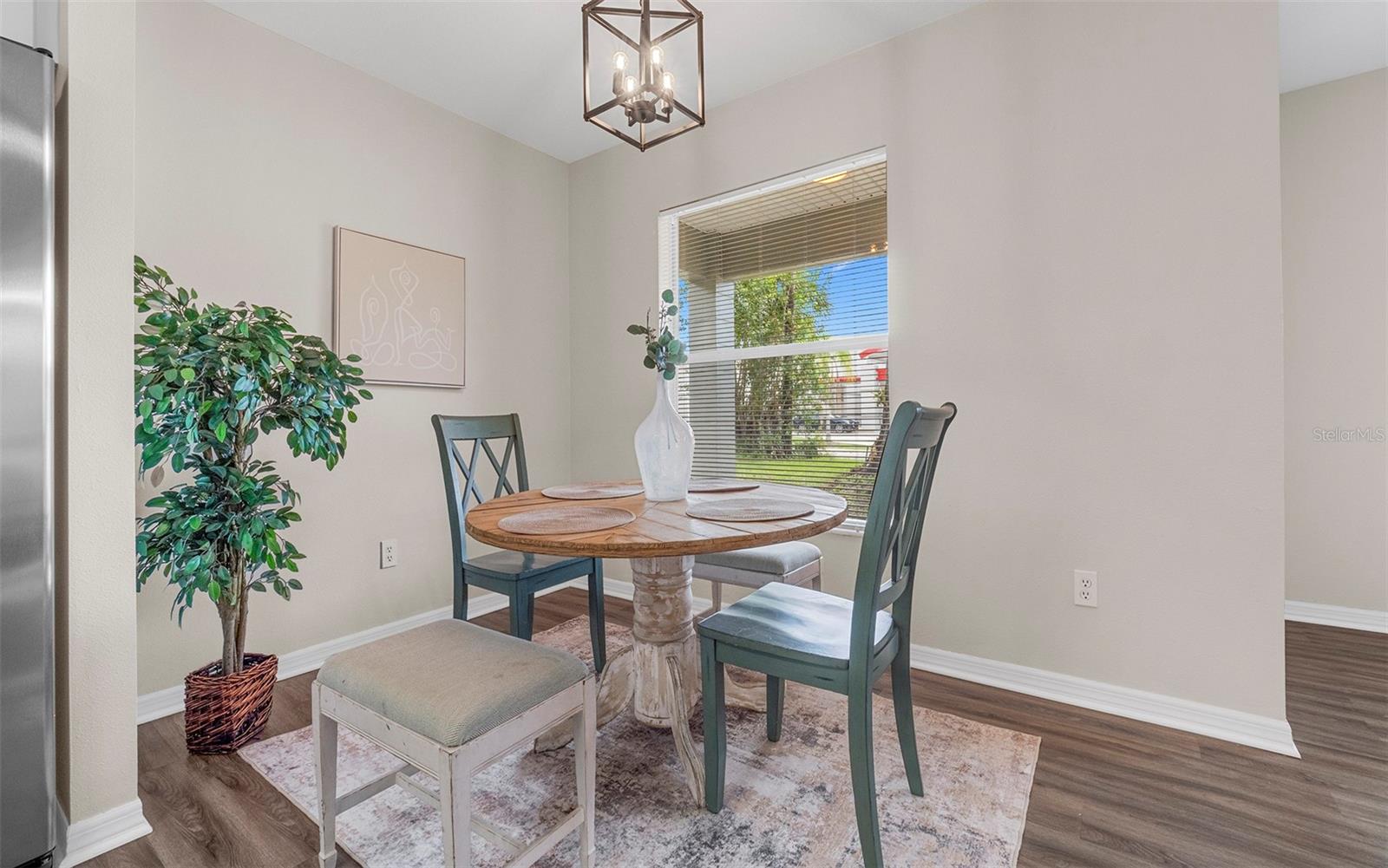 Image 9 of 22 For 6012 82nd Street
