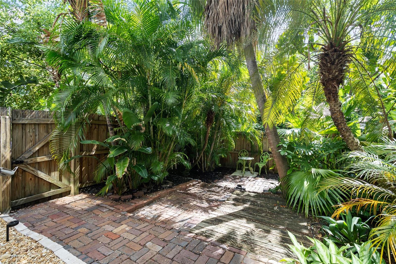 Image 19 of 26 For 12415 Titus Court 12415