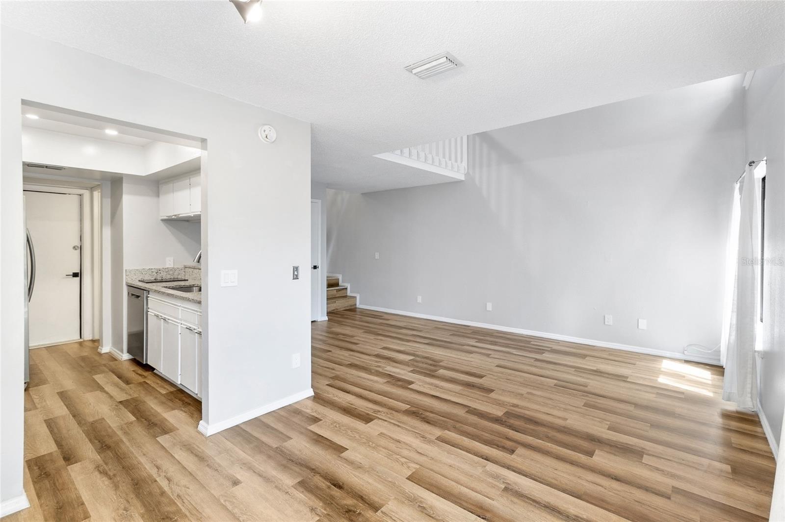 Image 7 of 26 For 12415 Titus Court 12415