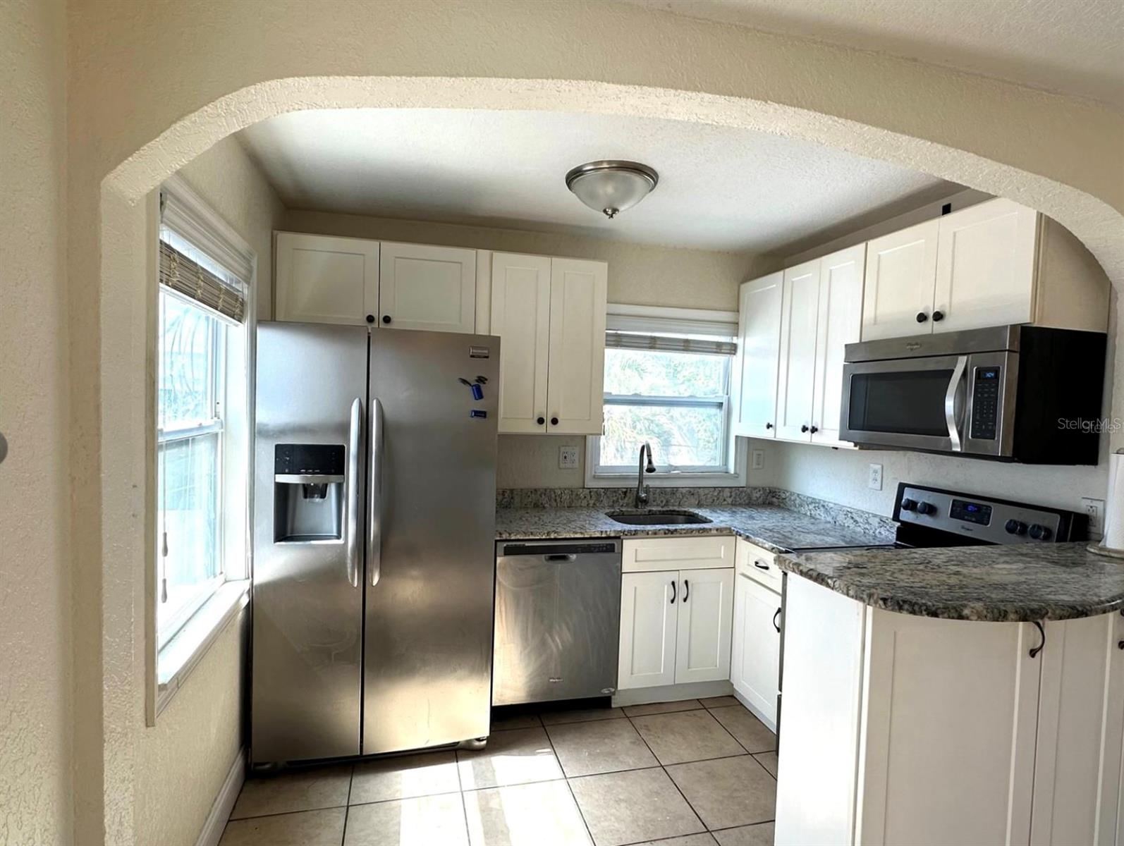 Image 16 of 19 For 773 4th Avenue N