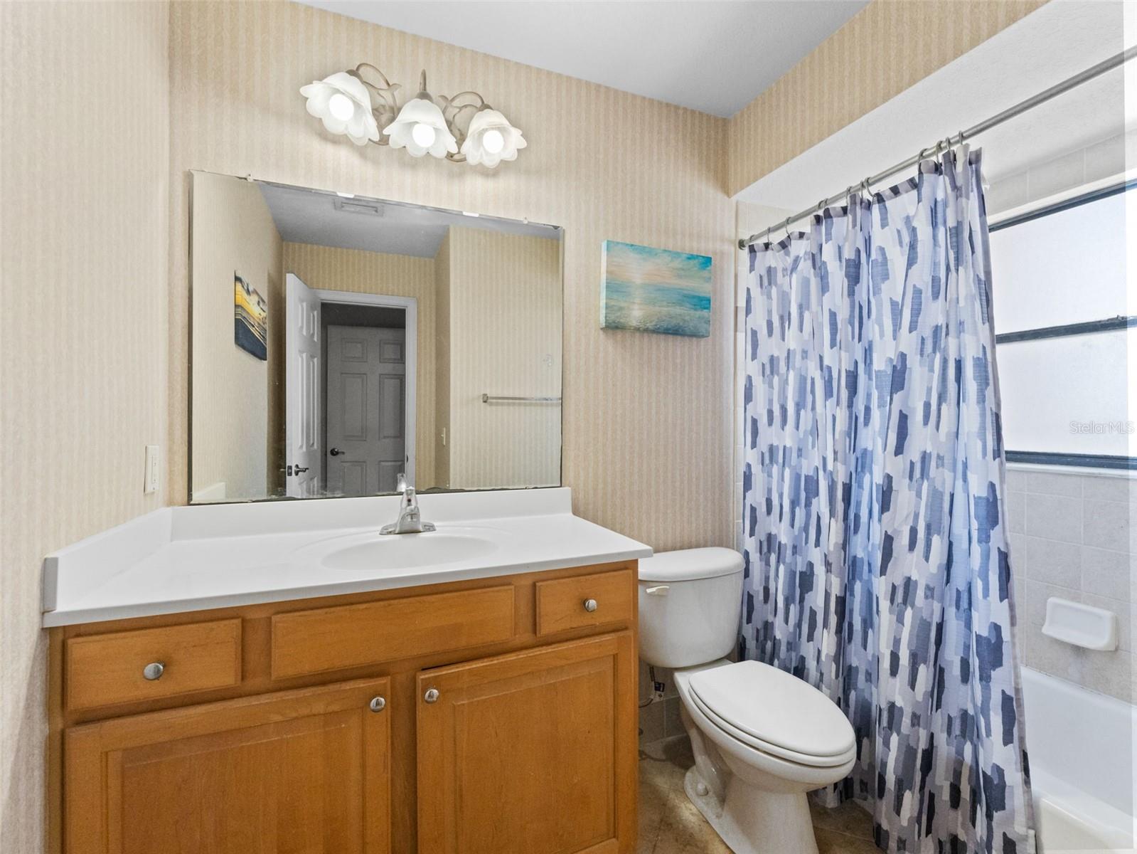 Image 22 of 40 For 6150 Gulfport Blvd  404