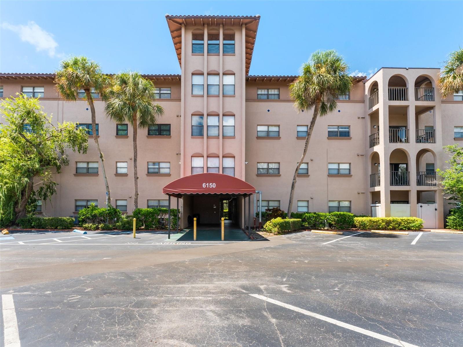 Image 3 of 40 For 6150 Gulfport Blvd  404