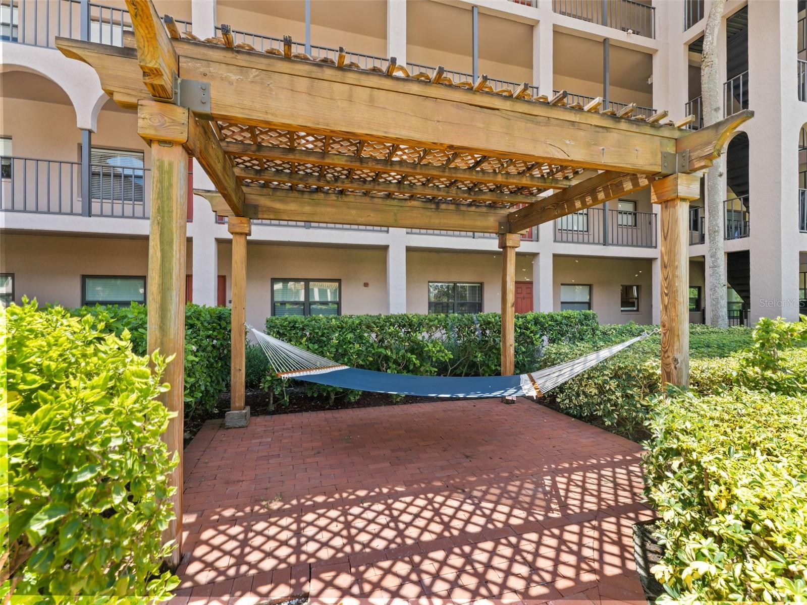 Image 31 of 40 For 6150 Gulfport Blvd  404