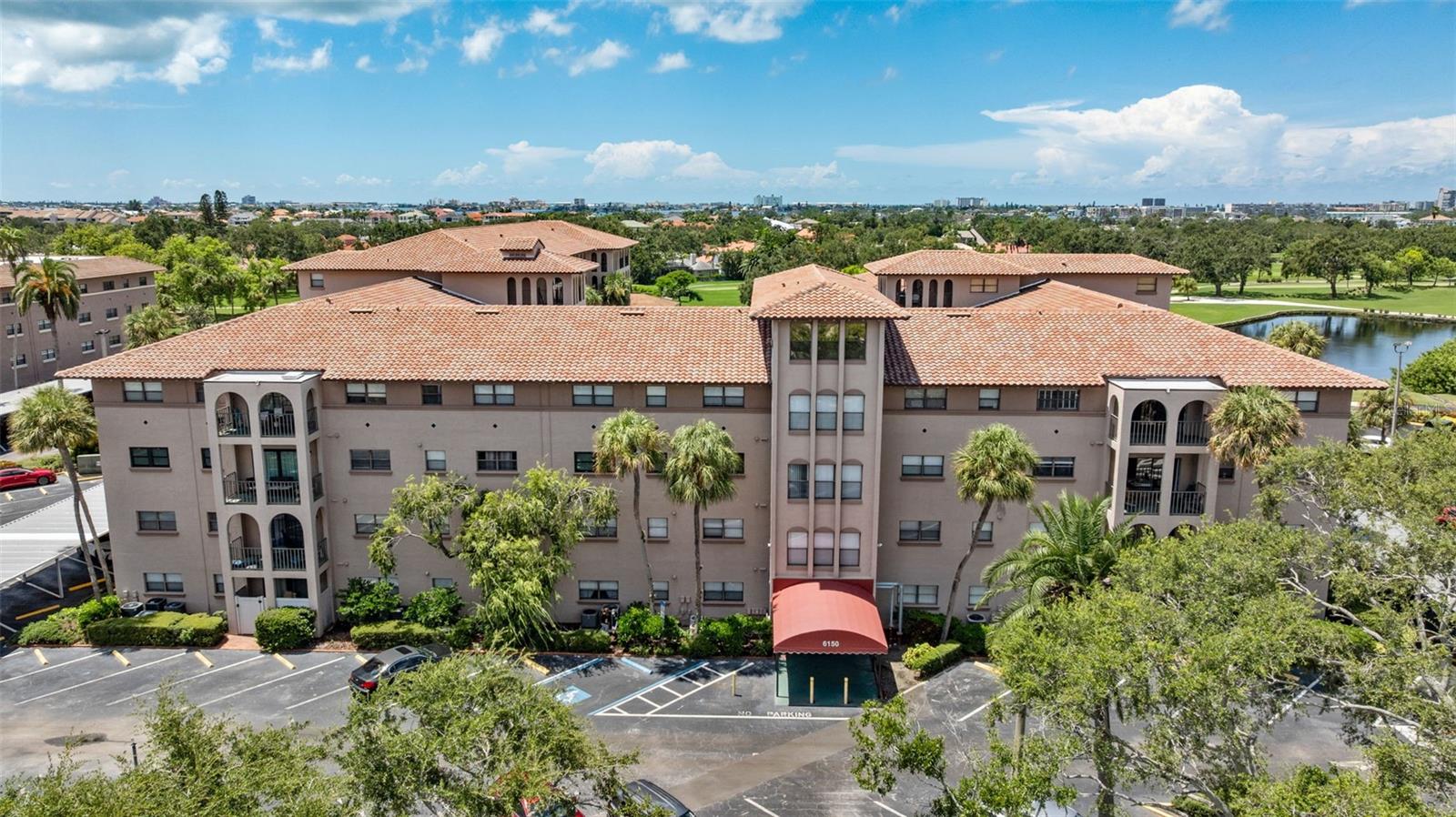 Image 38 of 40 For 6150 Gulfport Blvd  404