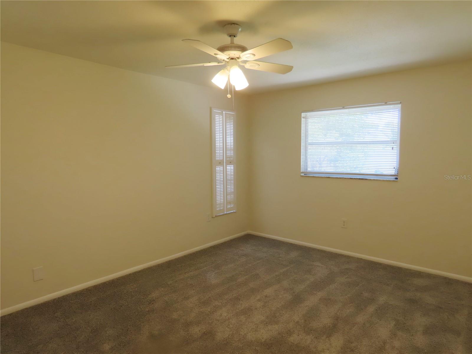 Image 27 of 32 For 1495 Lakeside Drive