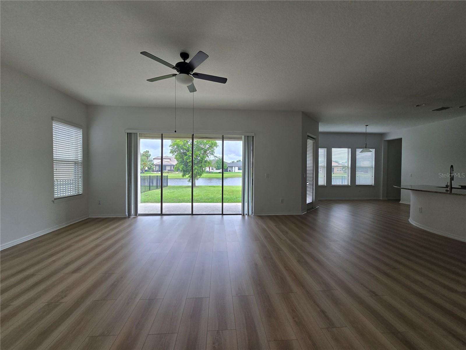 Image 34 of 47 For 11839 Cross Vine Drive