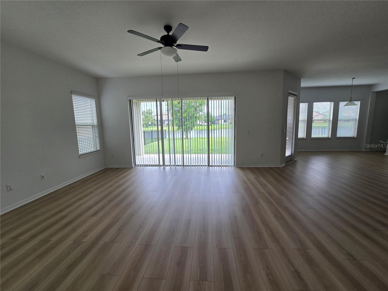 Image 35 of 47 For 11839 Cross Vine Drive