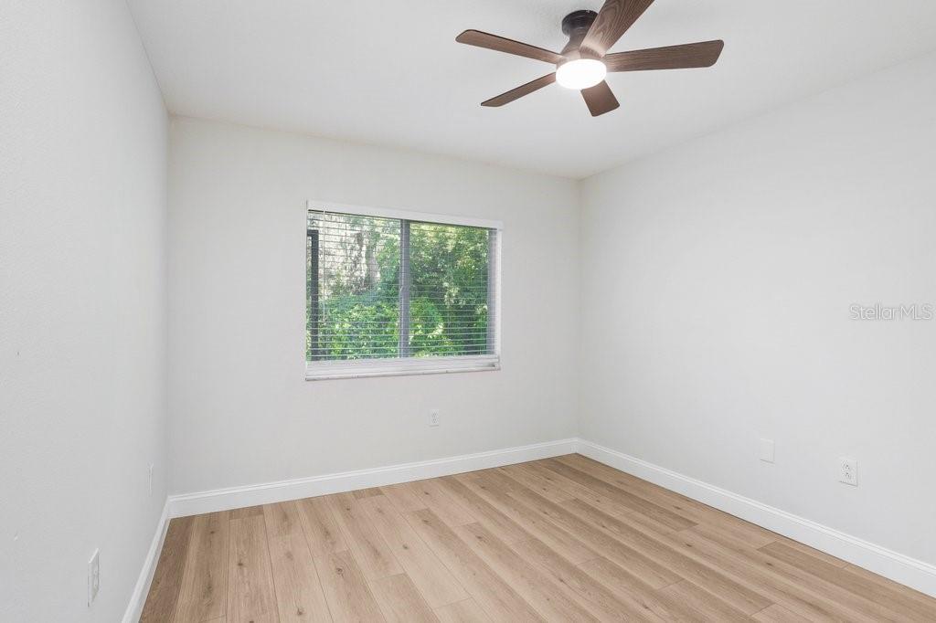 Image 16 of 29 For 14826 Heronglen Drive
