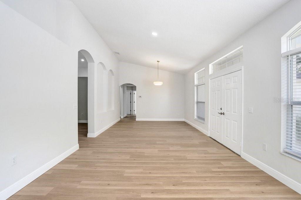 Image 3 of 29 For 14826 Heronglen Drive