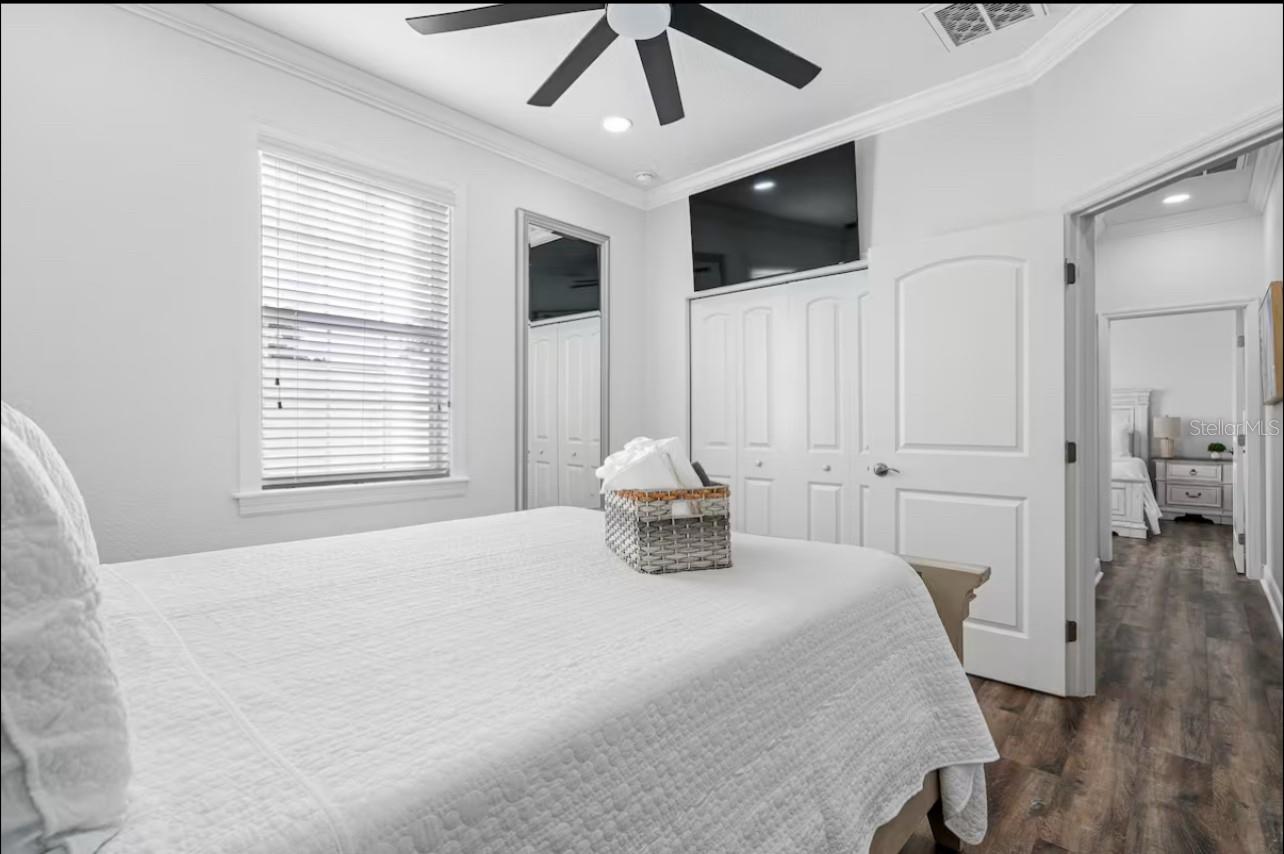 Image 10 of 31 For 3607 Macdill Avenue