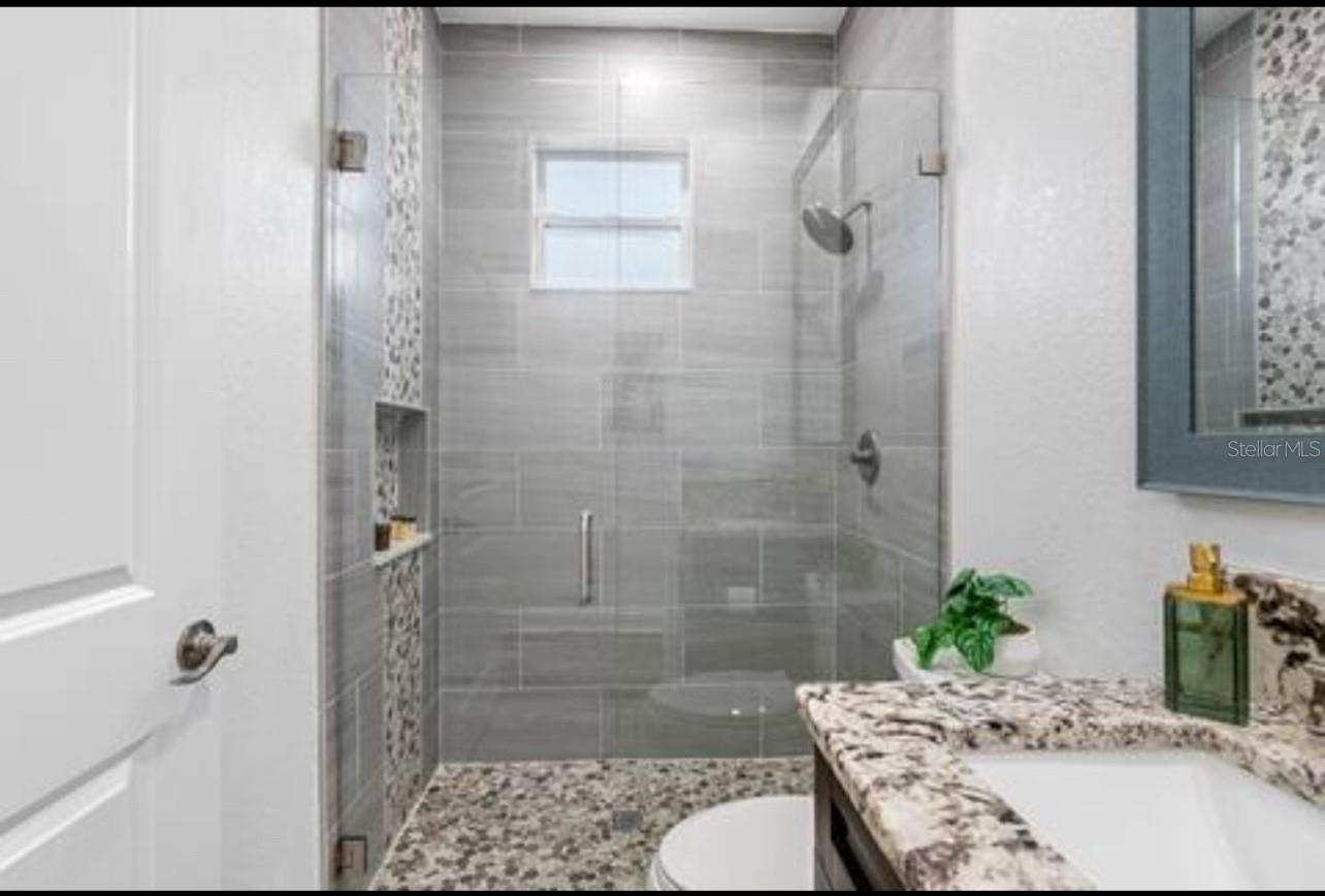 Image 12 of 31 For 3607 Macdill Avenue