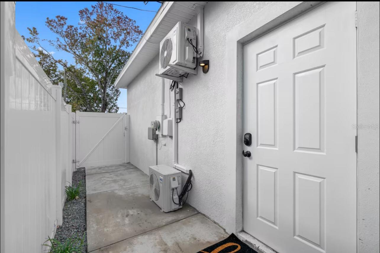 Image 30 of 31 For 3607 Macdill Avenue