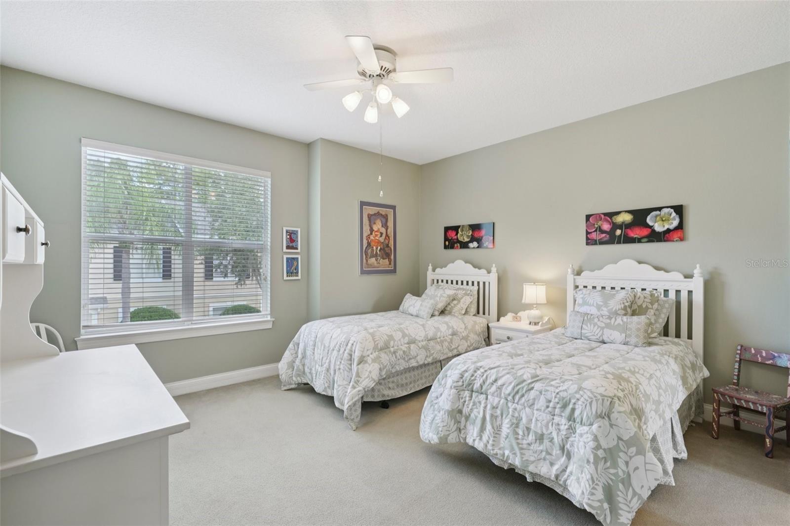 Image 36 of 69 For 3416 Heards Ferry Drive