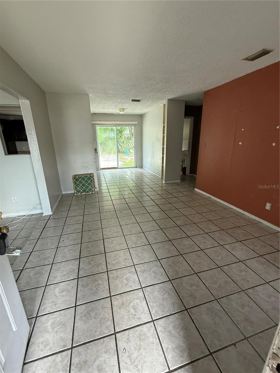 Image 11 of 26 For 9061 Sunrise Drive