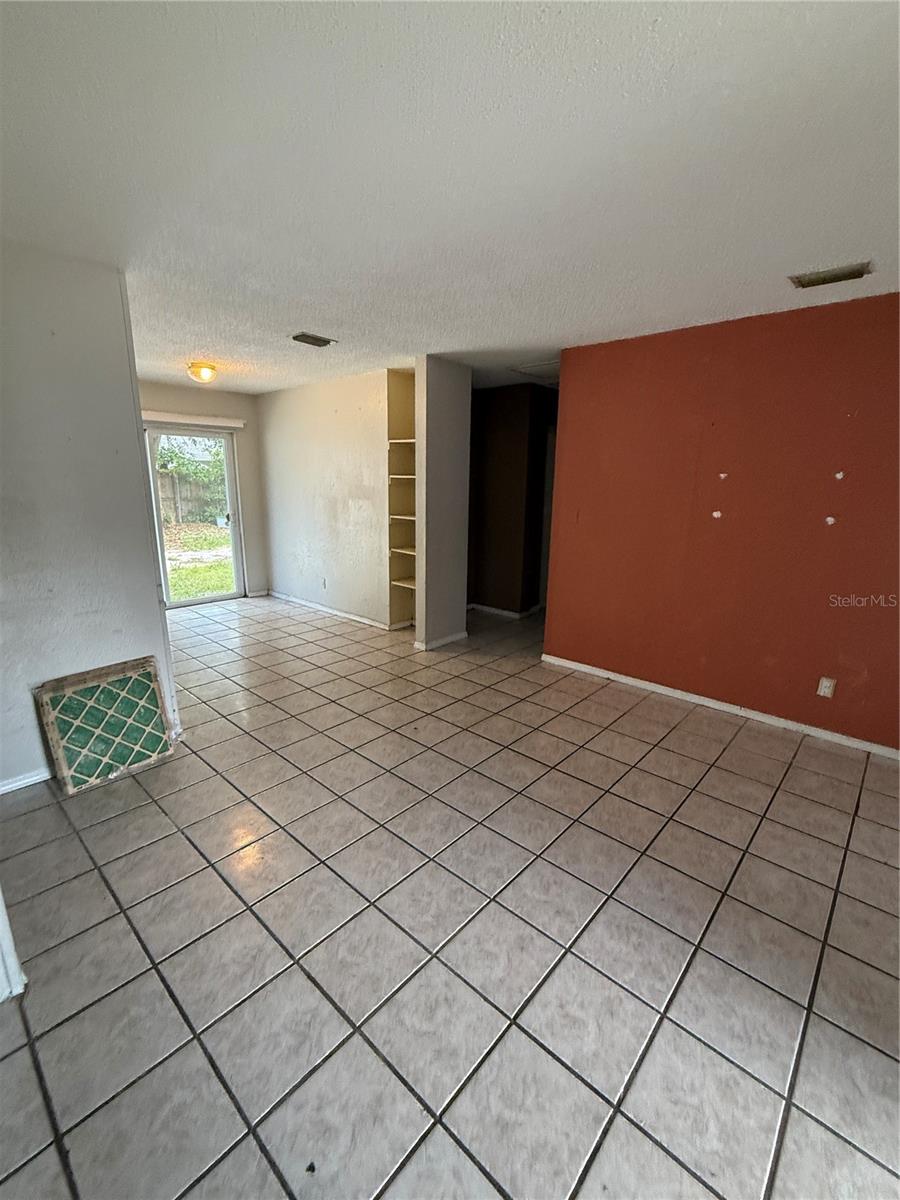 Image 6 of 26 For 9061 Sunrise Drive