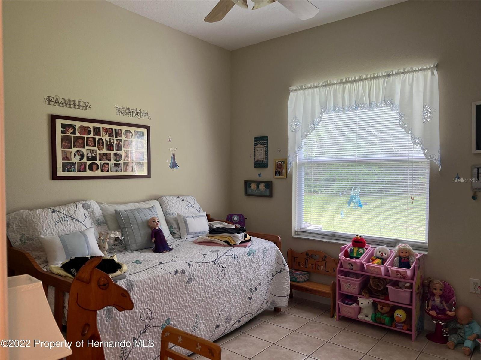 Image 34 of 58 For 1492 Findlay Avenue