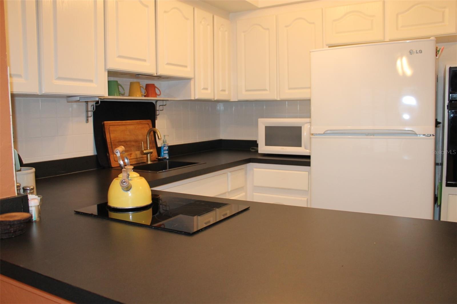 Image 13 of 38 For 4071 55th Way N 1048