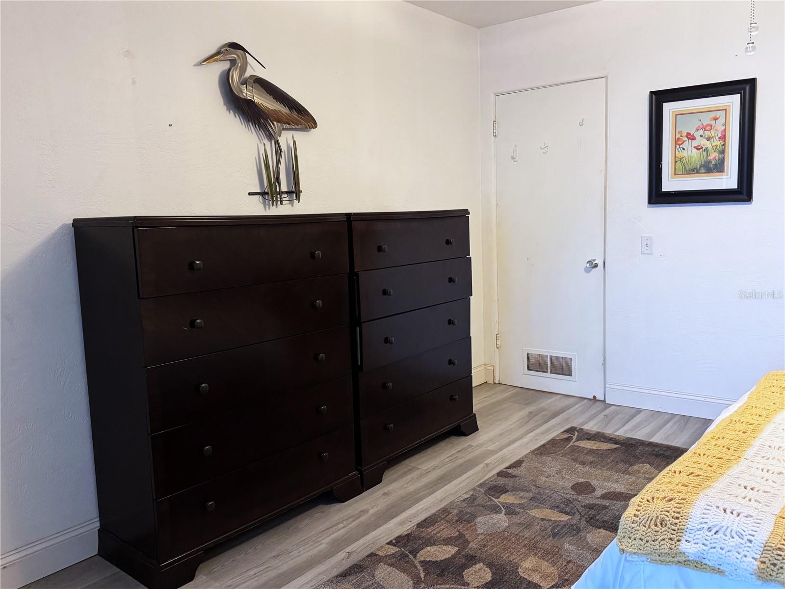 Image 26 of 38 For 4071 55th Way N 1048