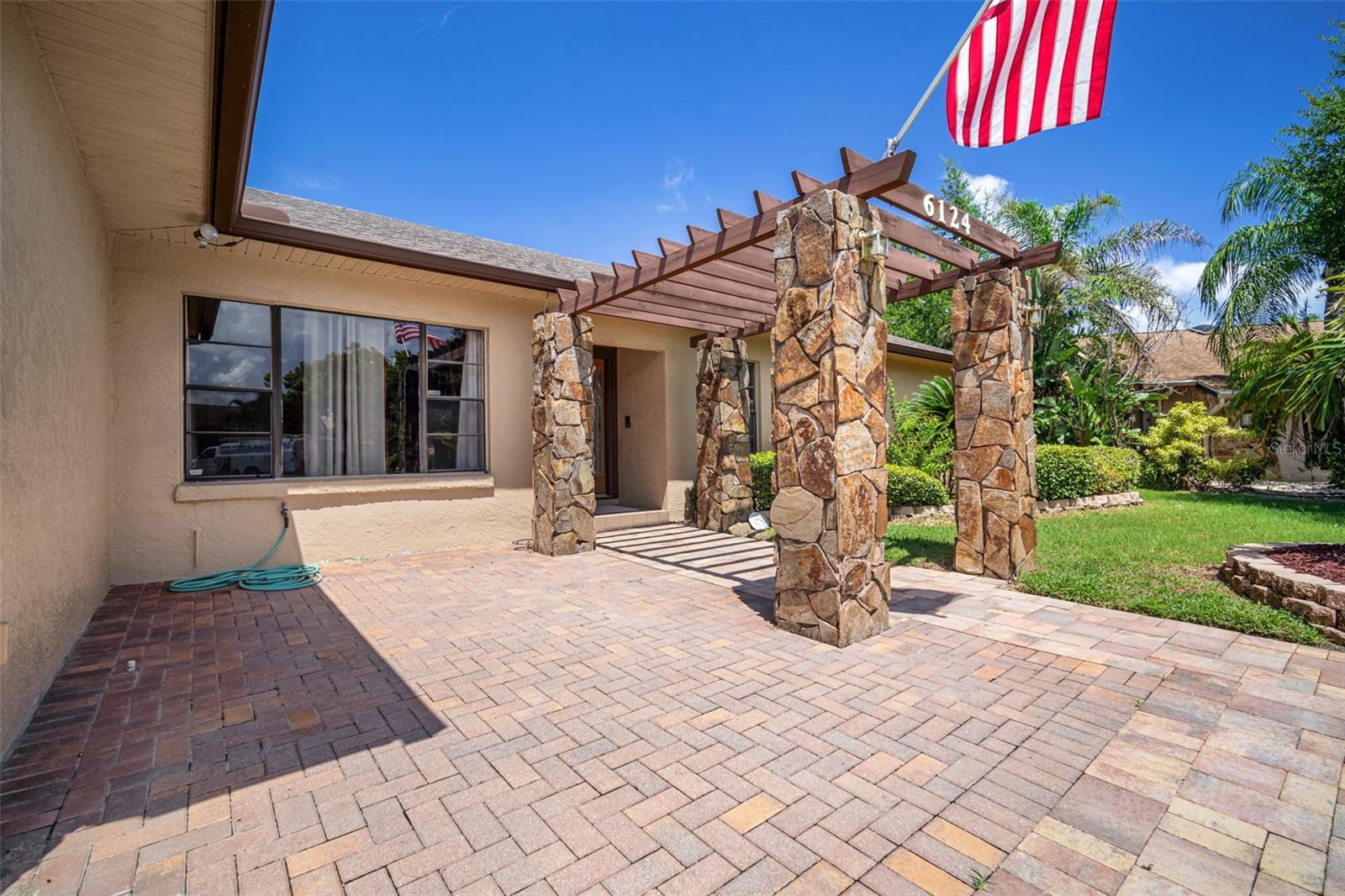 Image 3 of 94 For 6124 Galleon Way