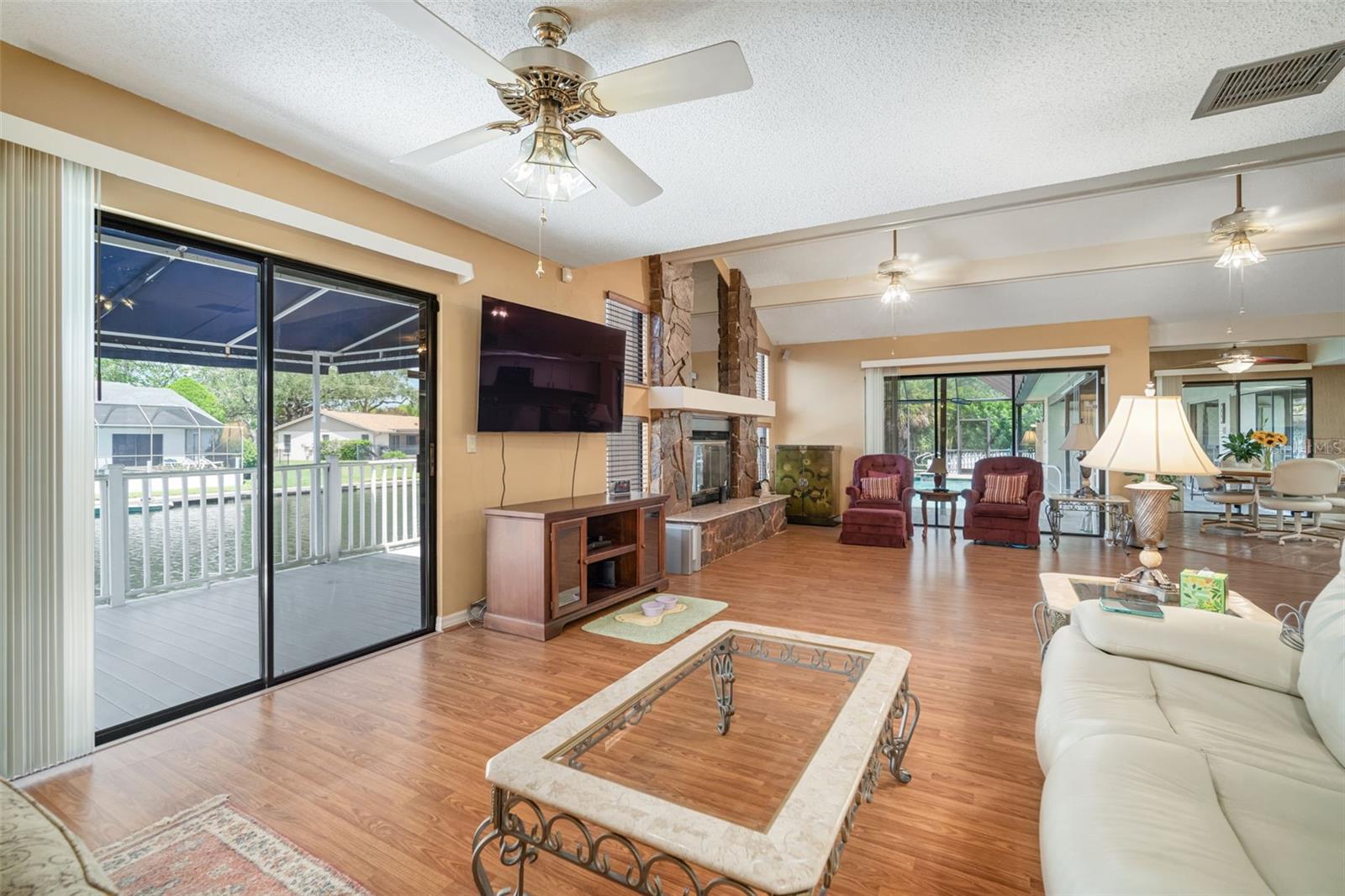 Image 30 of 94 For 6124 Galleon Way