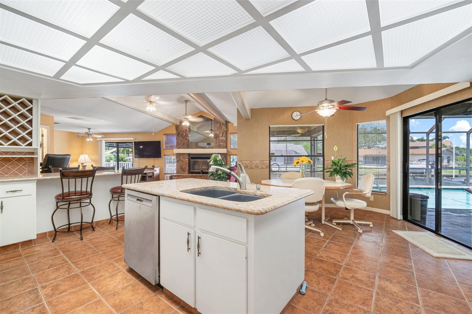 Image 37 of 94 For 6124 Galleon Way