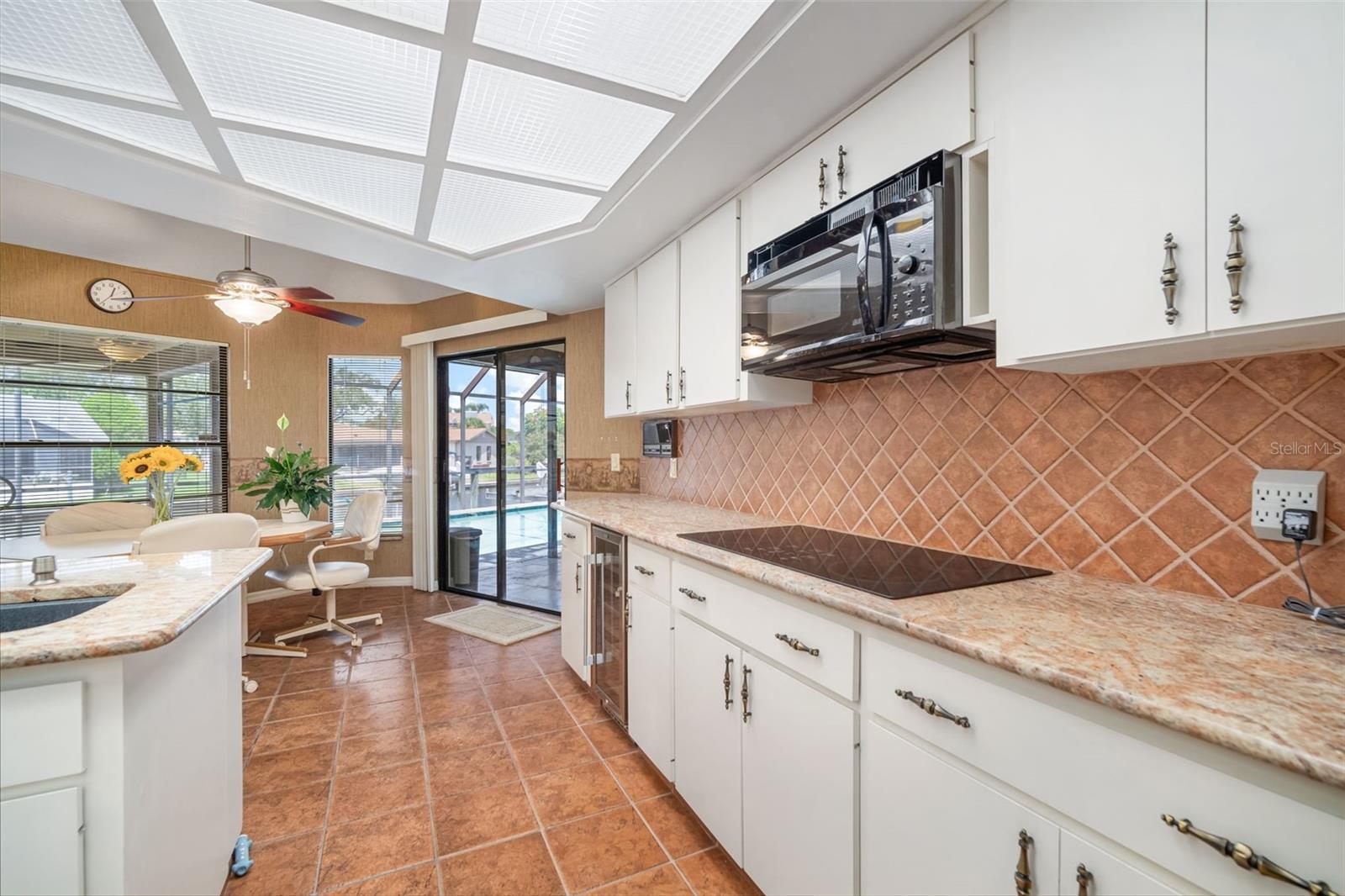 Image 38 of 94 For 6124 Galleon Way