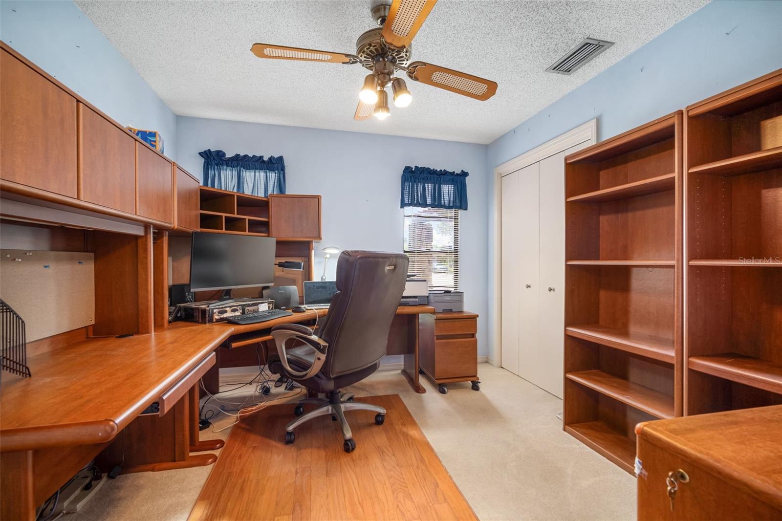 Image 44 of 94 For 6124 Galleon Way